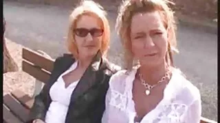 Vilinošu Blondīne Cristi Ann ir spiesti paciest aptuvenu mutes
