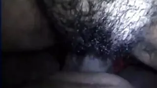 Busty Āzijas meitene Jade Kush mustachioed puisis izpaužas shagg figa