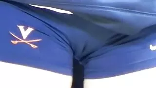 Divas nulle femmine kuces parādīt klasē Nepieredzējis Gaiļus