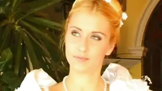 Dude laizīja kājas Krievu Prostitūta un pelnījis viņa gailis, izmantojot ny